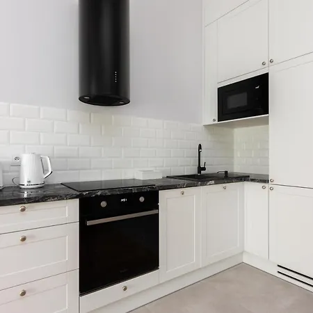 Millennium Express Βαρσοβία